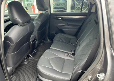 TOYOTA HIGHLANDER 2021 г.