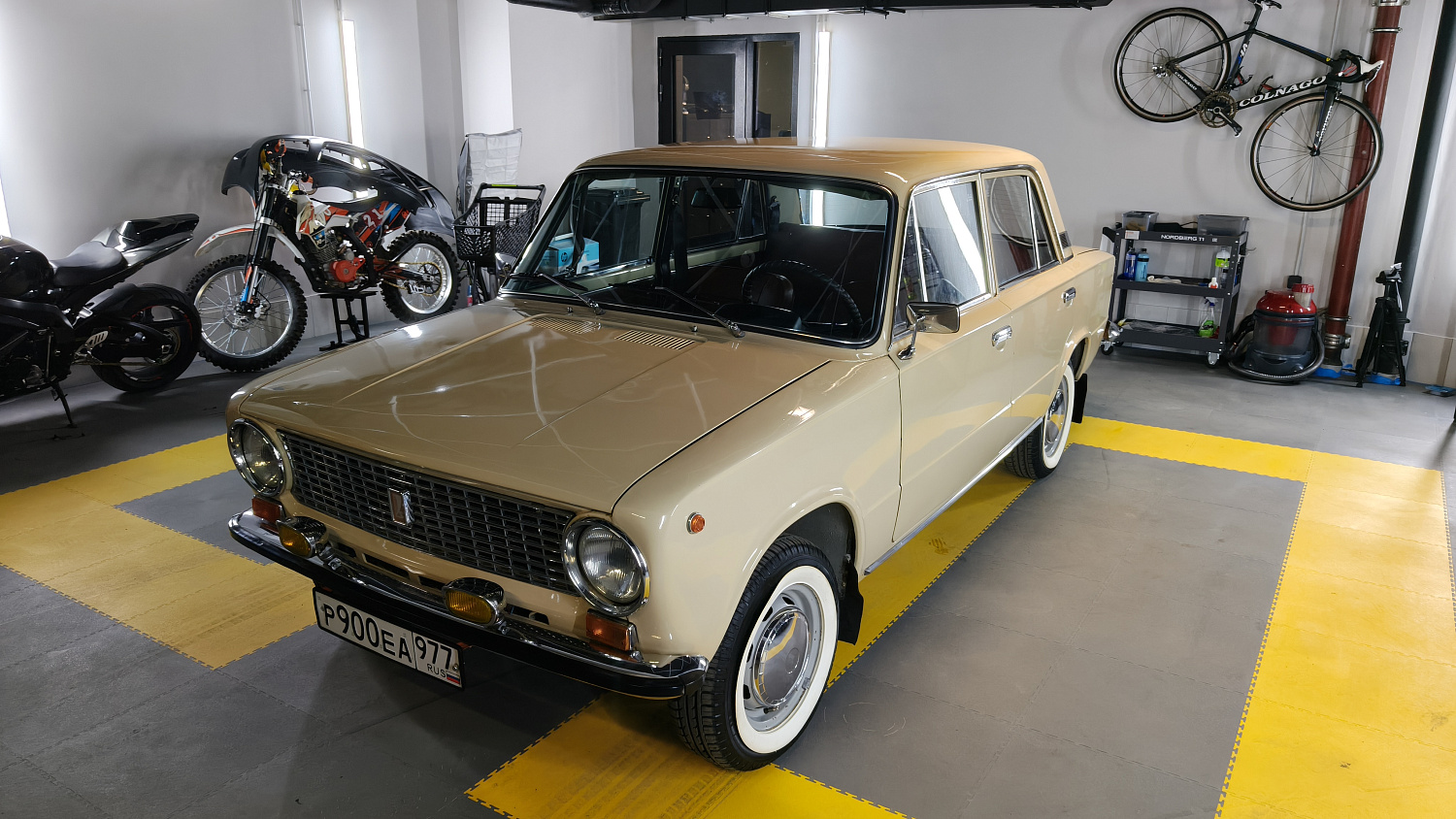 Профессиональная полировка кузова автомобиля